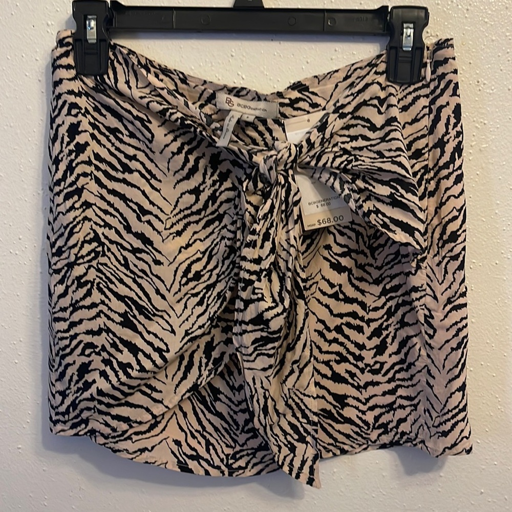 BCBG SIDE TIE SKIRT